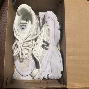 New Balance 1000 Mens Size 7.5. women’s Sz 9 Pearl Grey Black M1000PSB